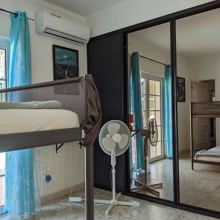 Dolphin House Hostel Faro Bagian luar foto