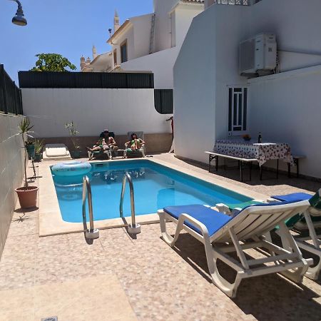 Dolphin House Hostel Faro Bagian luar foto