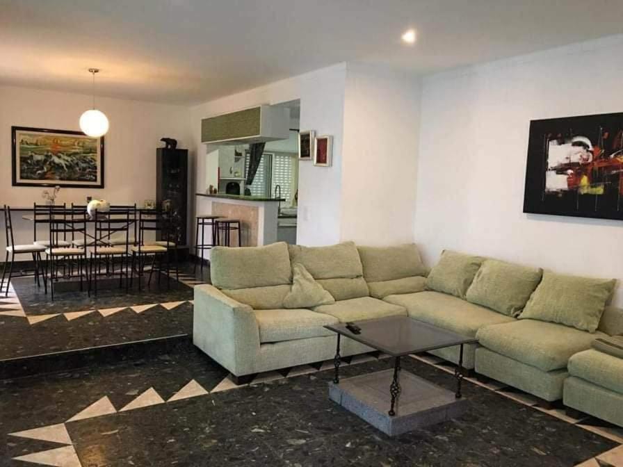 Dolphin House Hostel Faro Ruang foto